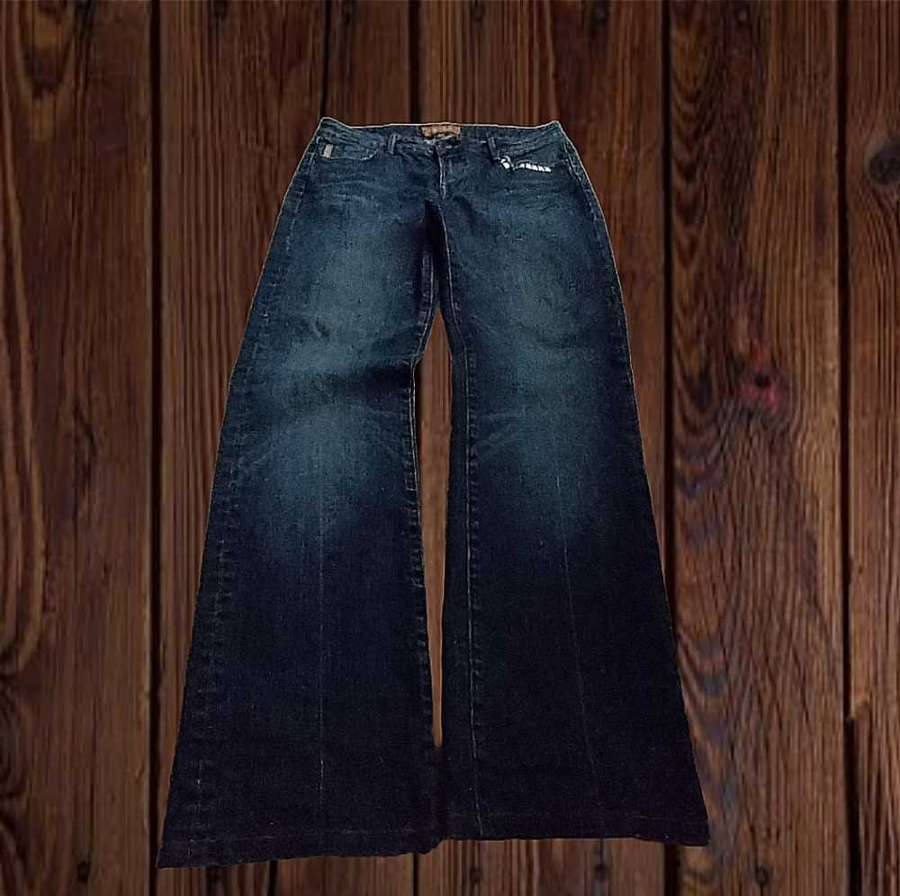 Elegant Midnight Blue Bootcut Jeans
